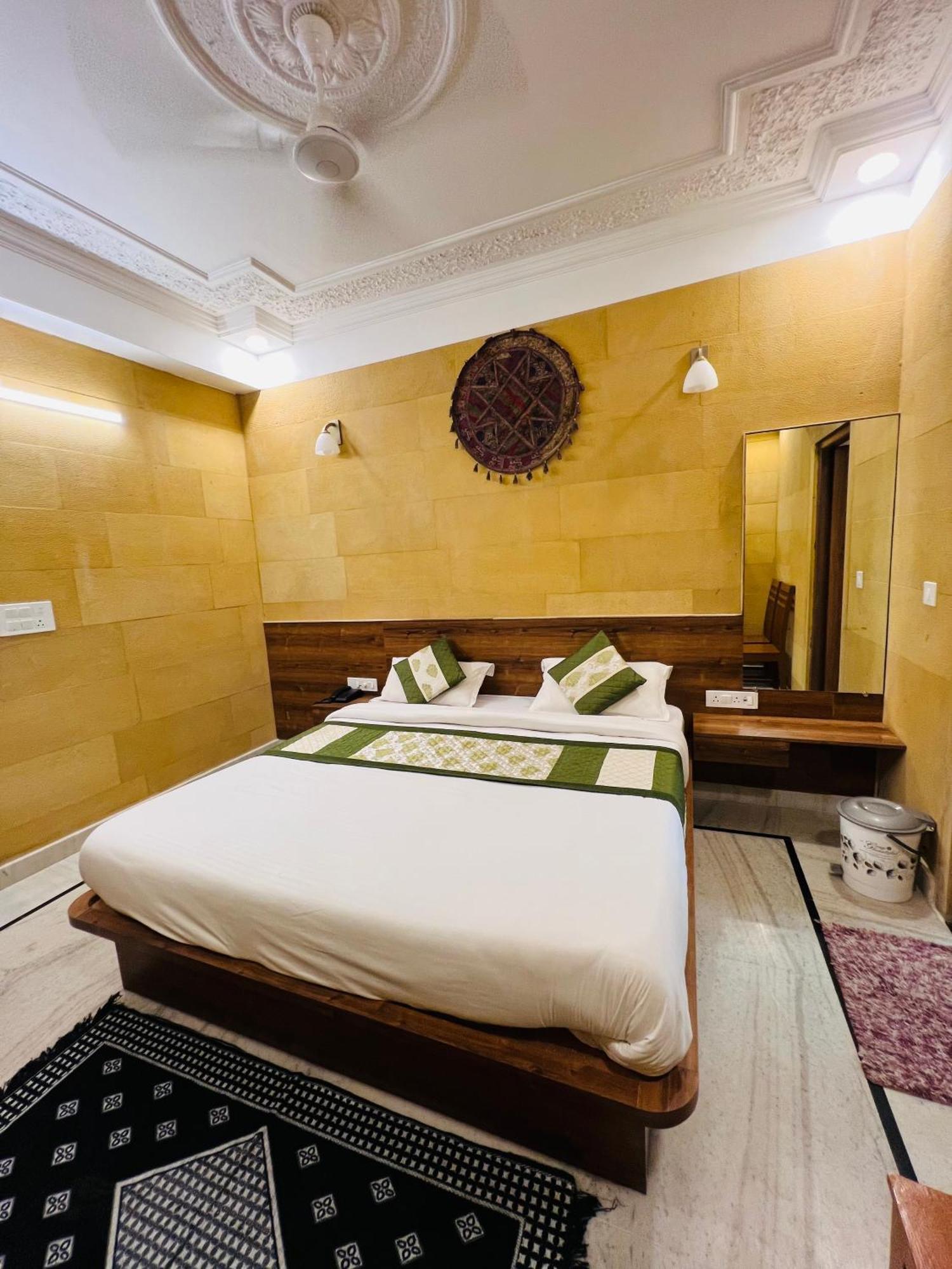 Hotel Garh Vila Jaisalmer Εξωτερικό φωτογραφία